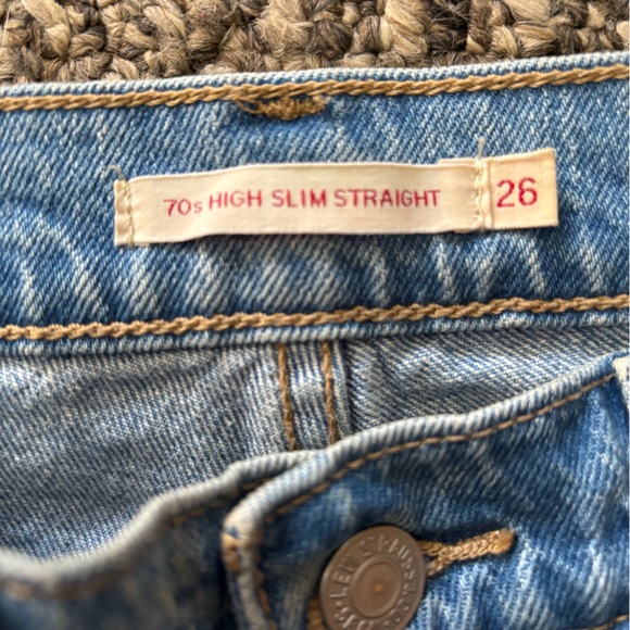 Levi 70’s high slim straight - Picture 3 of 4